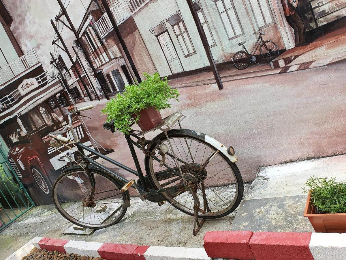 Bansoi 1 & Alley One Cafe Trang Buitenkant foto