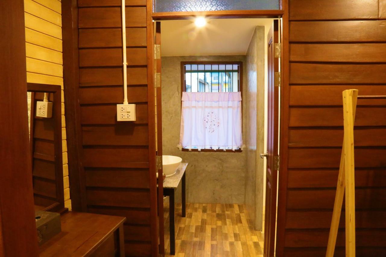 Bansoi 1 & Alley One Cafe Trang Buitenkant foto
