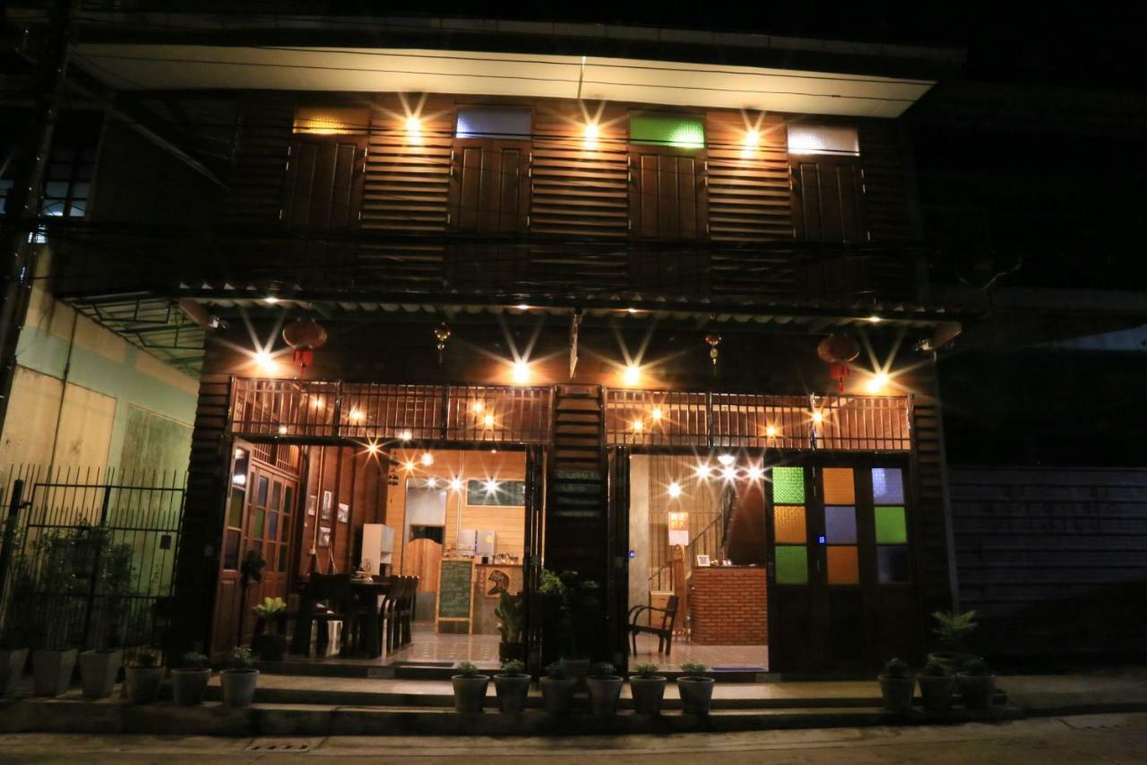 Bansoi 1 & Alley One Cafe Trang Buitenkant foto